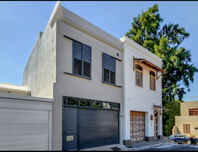 3 BEDROOM FREEHOLD FOR SALE IN DE WATERKANT